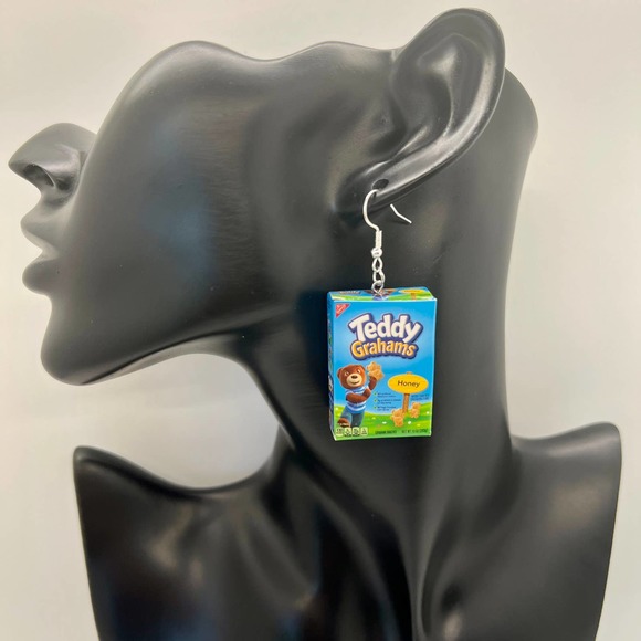 Teddy Grahams Earrings - Mini Brands Earrings - Food Earrings - Teacher Earrings - Picture 7 of 7
